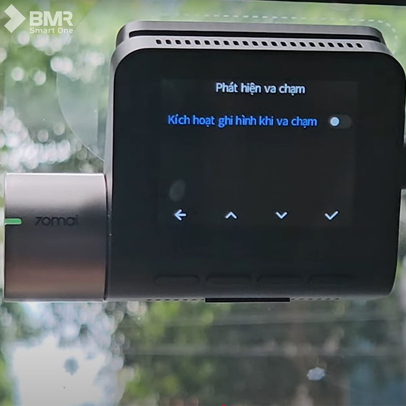 Cuối cùng, bạn hãy nhớ bật nút kích hoạt ghi hình khi va chạm trên ứng dụng 70mai