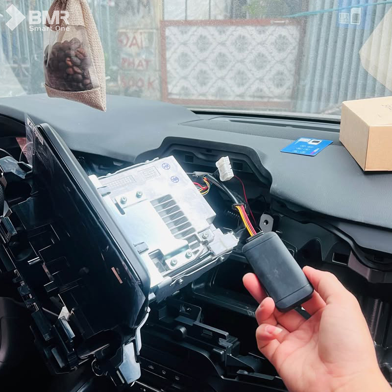 Hình ảnh lắp đặt S09A 4G New cho Maxda CX5