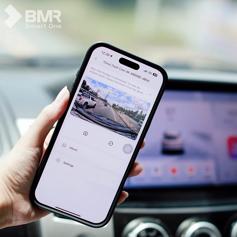 Truy cập thư mục Album để xem lại video từ camera hành trình