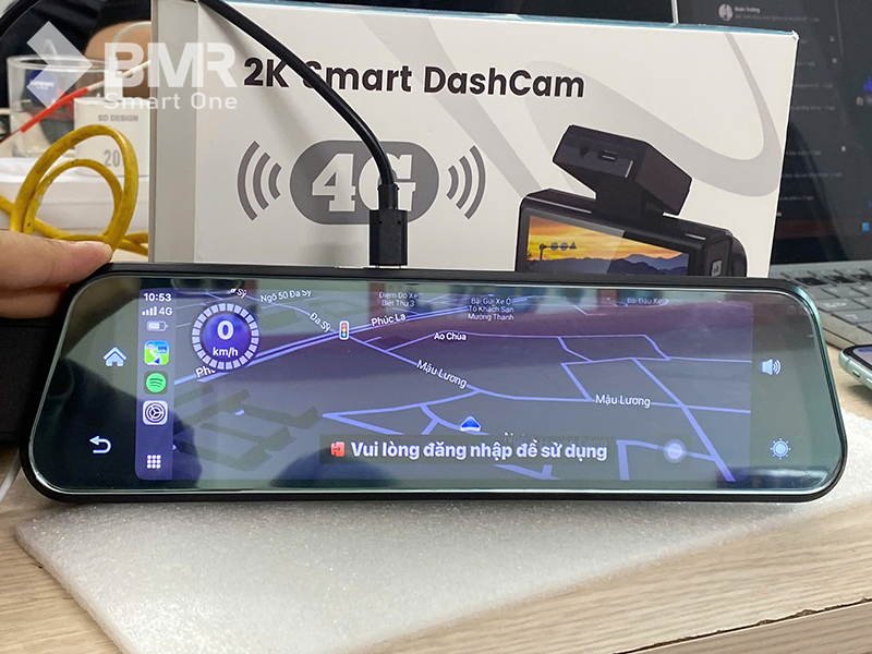 Camera hành trình gắn trên gương chiếu hậu tương thích với nhiều dòng xe