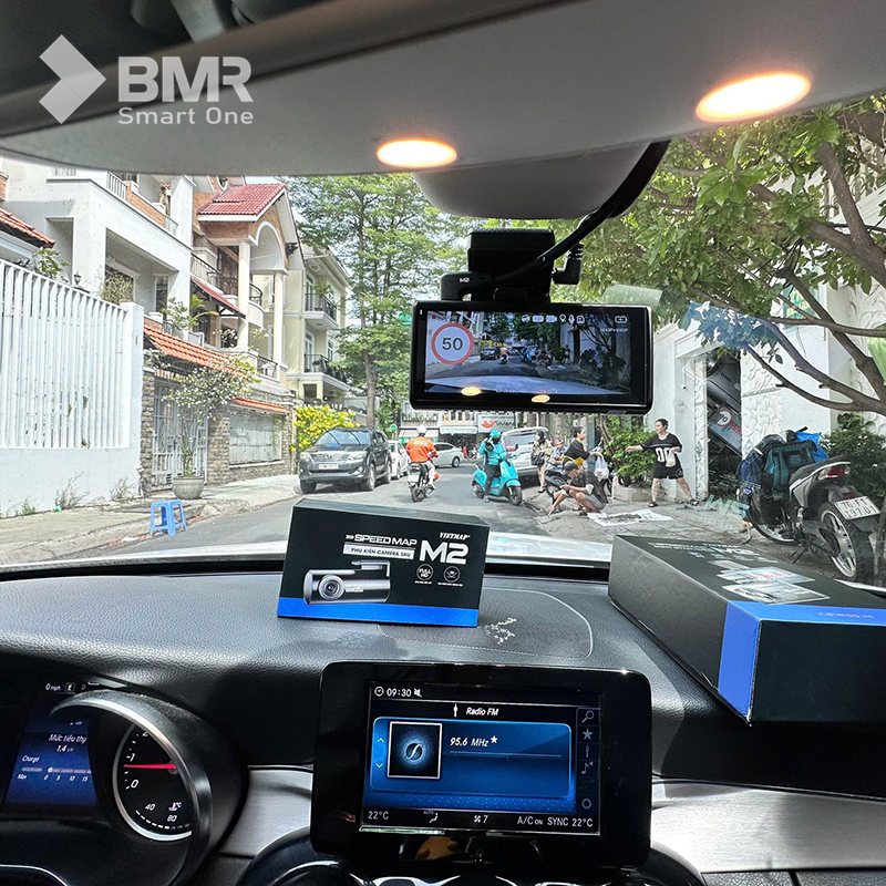 Camera hành trình Vietmap M2 cảnh báo tốc độ