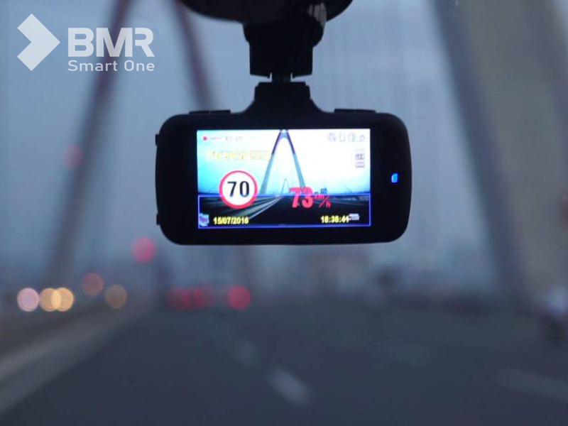 Vamera hành trình Vietmap cảnh báo tốc độ