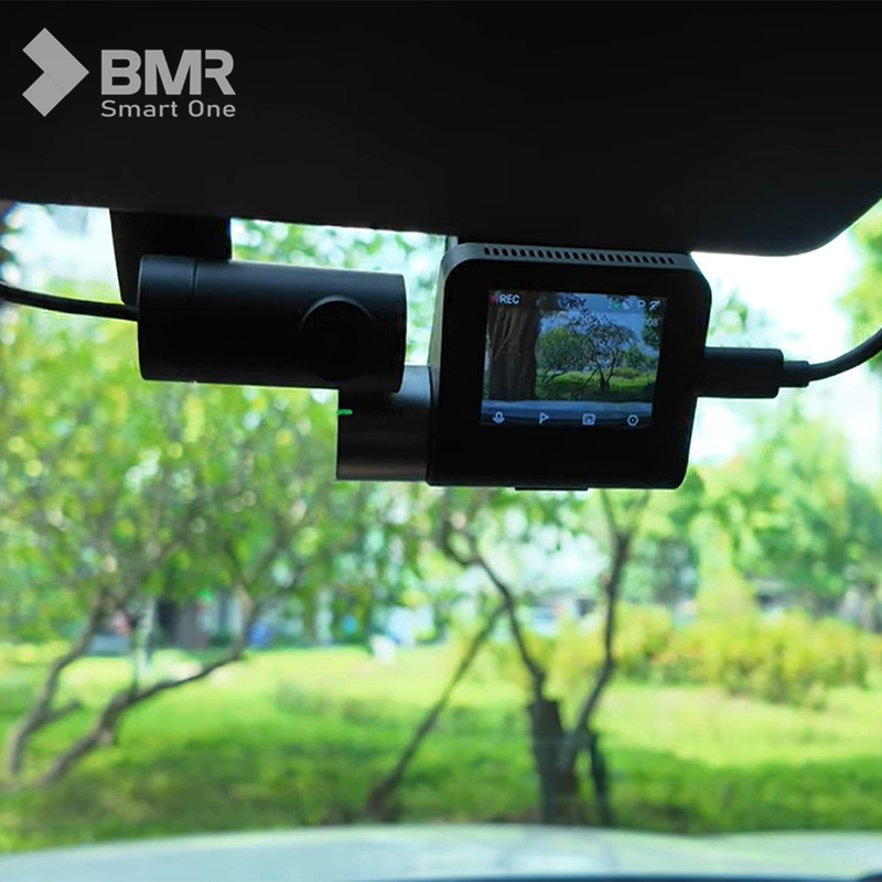 Camera hành trình có quay được trong xe không?