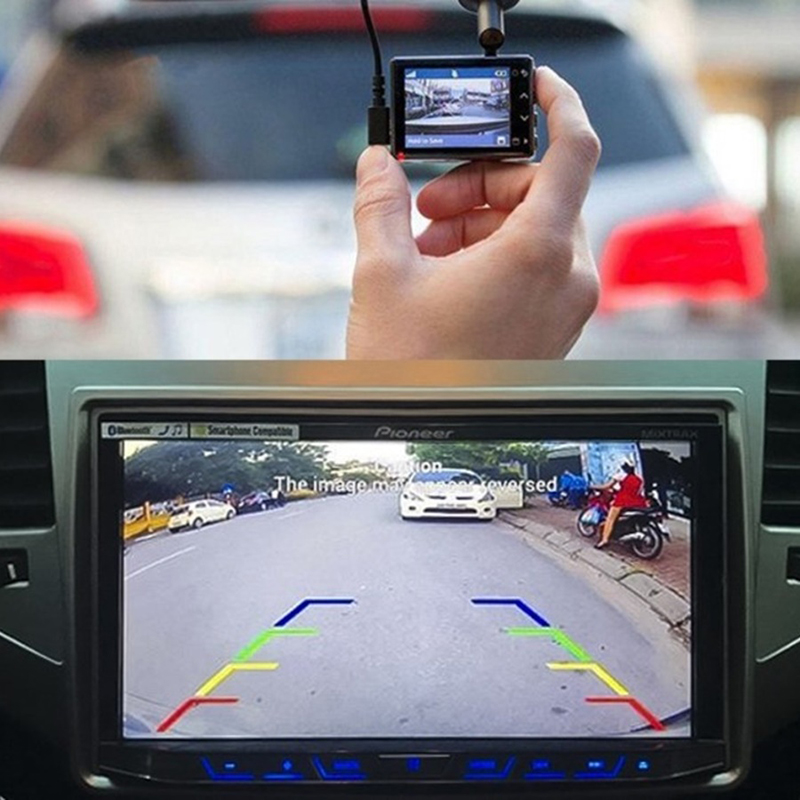 Camera sau có tính năng vạch chuyển hướng đánh lái giúp tính toán chính xác quỹ đạo lùi xe (Nguồn: Sưu tầm)